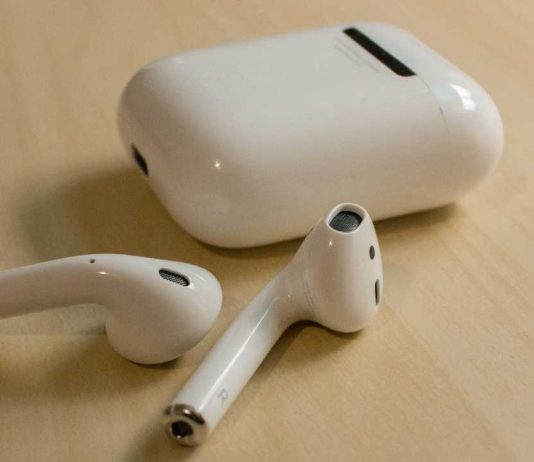 AirPods