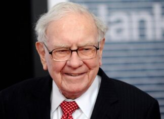 Warren Buffet Turns 93