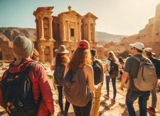 Greece Limits Daily Visitors to Acropolis